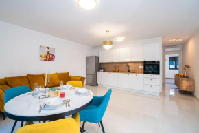 Cavtat city centre luxury apartment